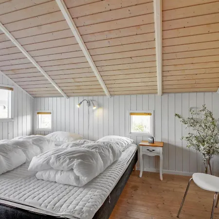 Holiday home Freya - 200m From The Sea In Nw Jutland By Interhome